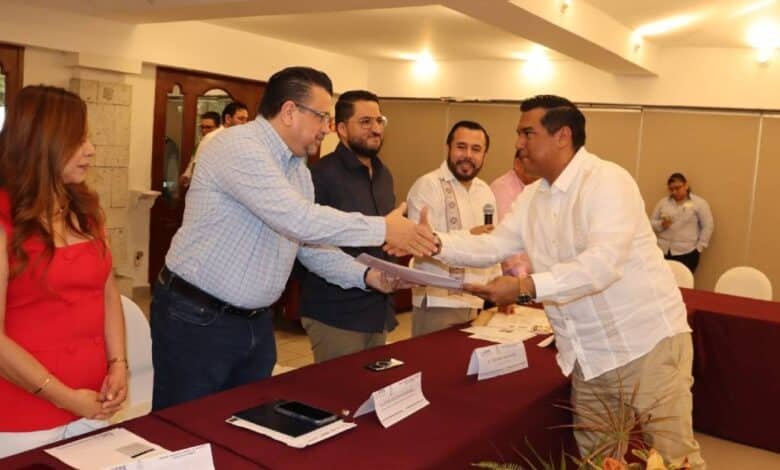 Entrega IMSS Tabasco Distintivos ELSSA a empresas locales