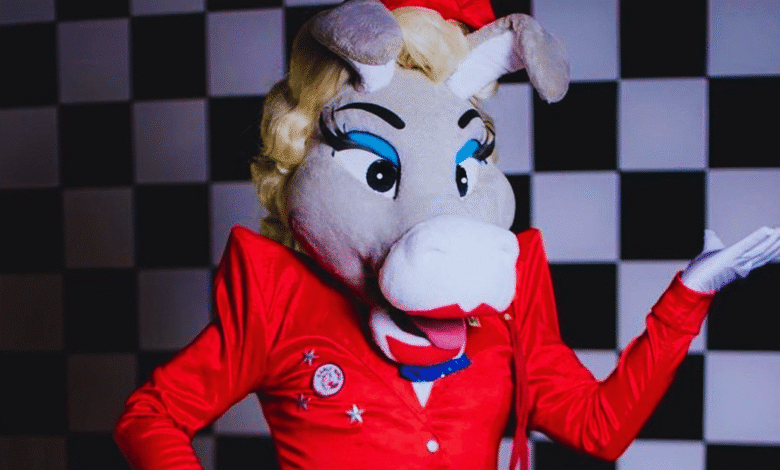 Momo Guzmán se despide de La Burrita Burrona