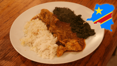 Pollo a la Moambé El Tesoro de Palma que Une a las Familias del Congo en Navidad (Foto Wikipedia)