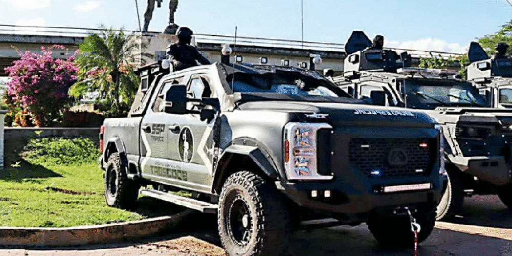 La Secretaría de Seguridad y Protección Ciudadana (SSPC) de Tabasco recibió del Ayuntamiento de Centro una donación de tres vehículos tácticos tipo “Black Mamba”