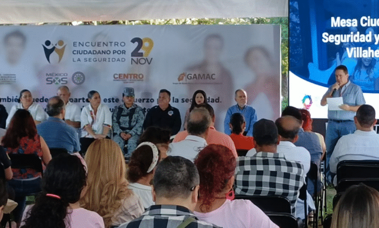 El 'Encuentro Ciudadano por la Seguridad' formaliza la estrategia de corresponsabilidad que ya redujo la incidencia delictiva en la Zona Luz; firman convenios con CANACINTRA y el Instituto Universitario de Yucatán para replicar el éxito en todo el estado.