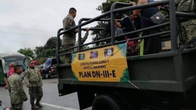 Frente frío 30 provoca evacuaciones en Teapa