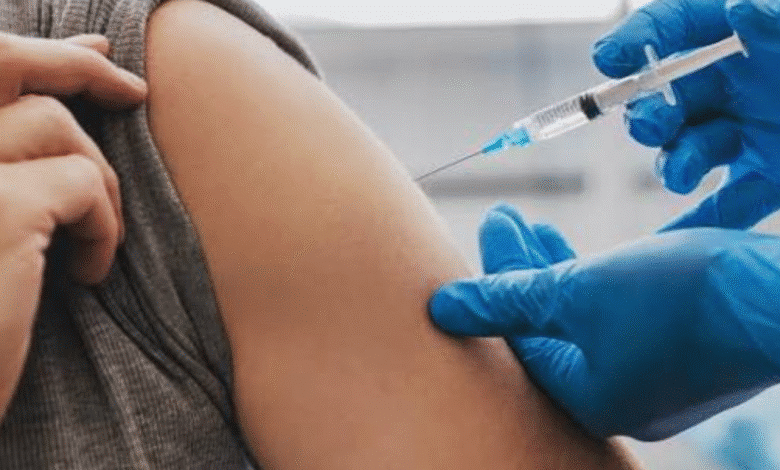 Gobernador de Tabasco insta a la población a vacunarse contra sarampión