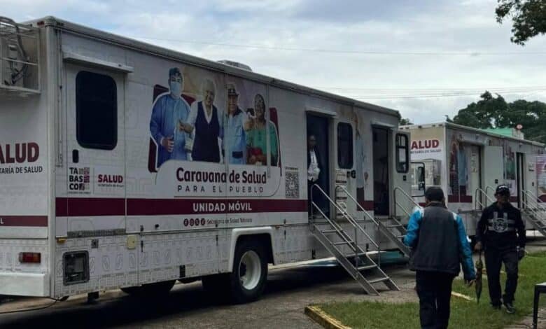 Llevan caravanas de servicio gratuitos a Gaviotas Sur