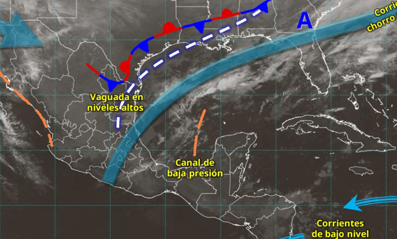 Para hoy, una vaguada en niveles altos de la atmósfera aunada al ingreso de humedad favorecido por la corriente en chorro subtropical y un canal de baja presión en la sonda de Campeche, originarán lluvias puntuales fuertes en Campeche y Quintana Roo