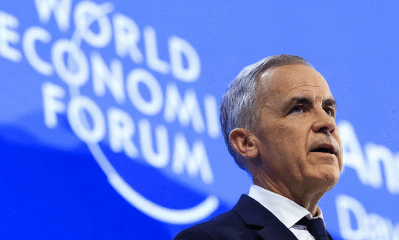 El primer ministro de Canadá, Mark Carney, manifestó un respaldo “firme” a Groenlandia y Dinamarca frente a las recientes tensiones generadas por Estados Unidos, luego de que el presidente Donald Trump amenazara con imponer aranceles a países europeos como parte de su estrategia geopolítica sobre el territorio ártico.