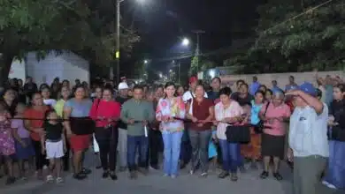 Transforman con modernización de alumbrado a Lázaro Cárdenas y Anacleto Canabal