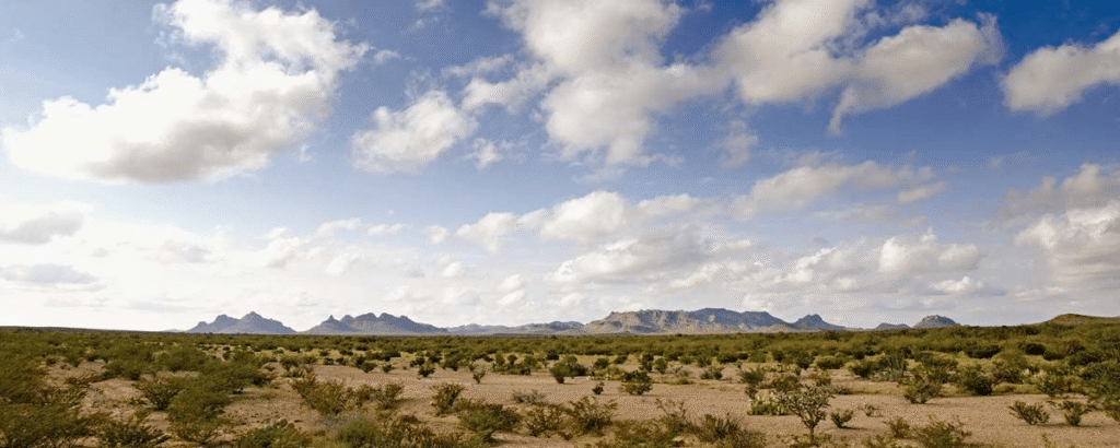 Lugares raros en México,turismo surrealista,Zona del Silencio,Xilitla San Luis Potosí,Paricutín Michoacán,Dunas de Yeso Coahuila,Isla de las Muñecas,viajes 2026,destinos exóticos México,turismo de aventura,Pueblos Mágicos,curiosidades de México,Edward James.
