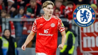 Chelsea lucha por fichaje de joven polaco Kacper Potulski.