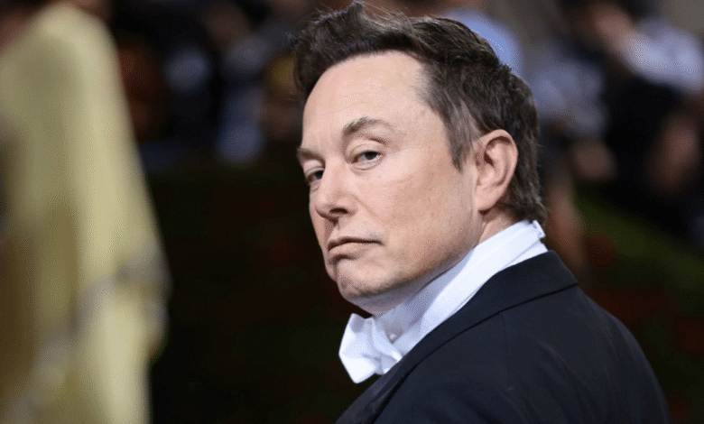 Elon Musk prevé llevar la inteligencia artificial al espacio en menos de tres años