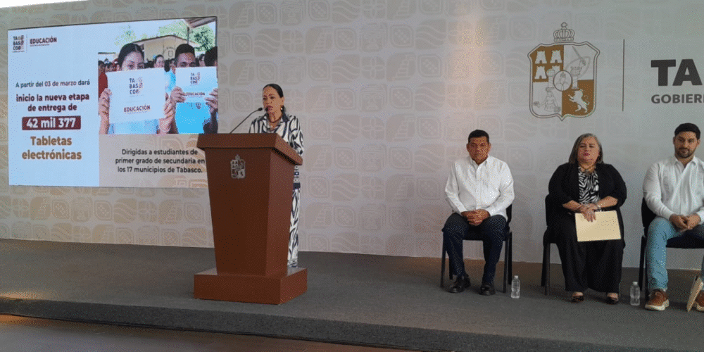 Entregarán más de 42 mil tabletas a estudiantes de secundaria