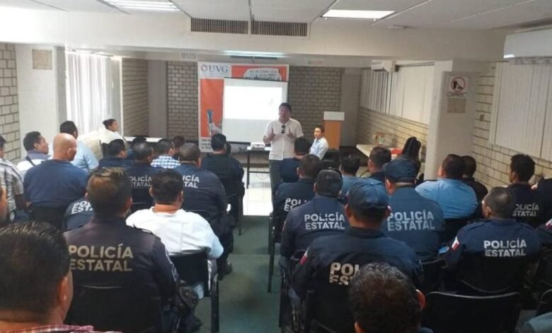 Exámenes de control y confianza a policías