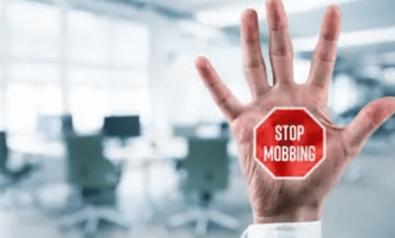 ¿Qué es el Mobbing? El enemigo silencioso de la productividad; mira si eres víctima