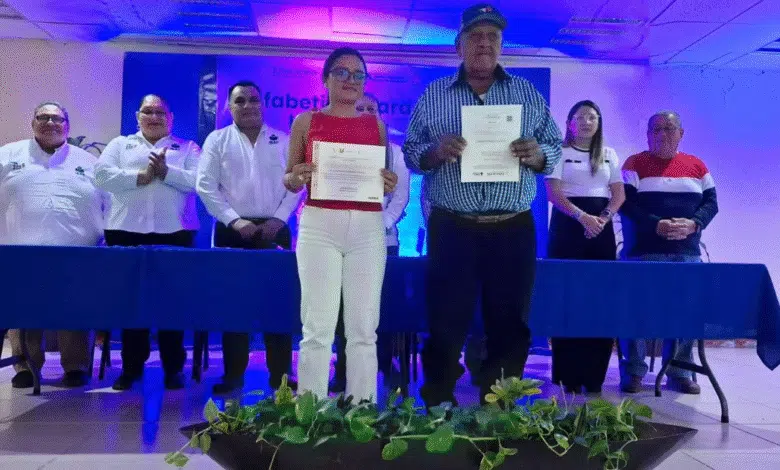 IEAT certifica a cientos de ciudadanos