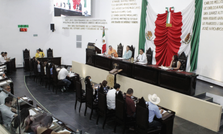 Impulsa Javier May infraestructura educativa y de seguridad en Tabasco