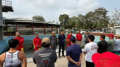 Inician formación de élite en rescate acuático