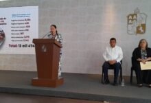 Invierte 40 mdp en mobiliario escolar para todo el Tabasco. (Foto: Felipe Rosales).