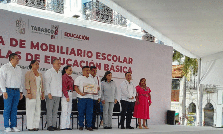 Invierten 27 MDP en Mobiliario Escolar en Tabasco