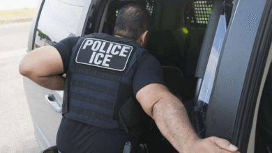 El gobierno de Donald Trump anunció el cierre de la operación del ICE en Minnesota, considerada la mayor acción de control migratorio del Departamento de Seguridad Nacional.