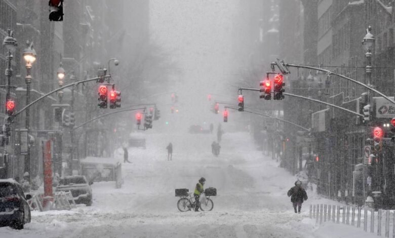 Toque de queda y emergencia climática en Nueva York por intensa nevada. Imagen: Redes sociales.