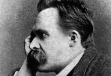 Frederick Nietzsche, nació el 15 de octubre de 1844 en Röcken, Prusia, Hijo de un pastor luterano que murió joven, lo cual lo llevo a crecer en orfandad en un entorno femenino en Naumburgo y en un ambiente religioso