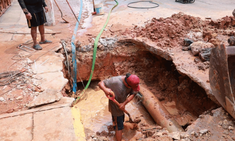 Agua abundante en los ríos, pero escasa en los grifos