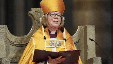 Sarah Mullally, de 63 años, la primera arzobispa (Foto de Reuters)