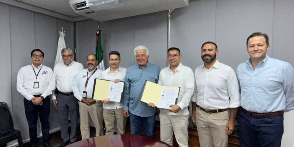 Entregan fiats notariales en Balancán y Jalapa