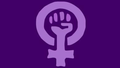 Por qué el color morado es el símbolo del 8M y del Día Internacional de la Mujer