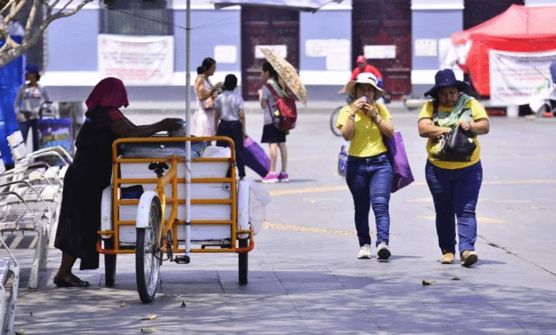 Salud refuerza vigilancia por primera ola de calor