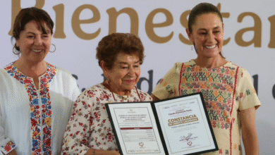 Claudia Sheinbaum entregan escrituras y condonaciones en Morelos