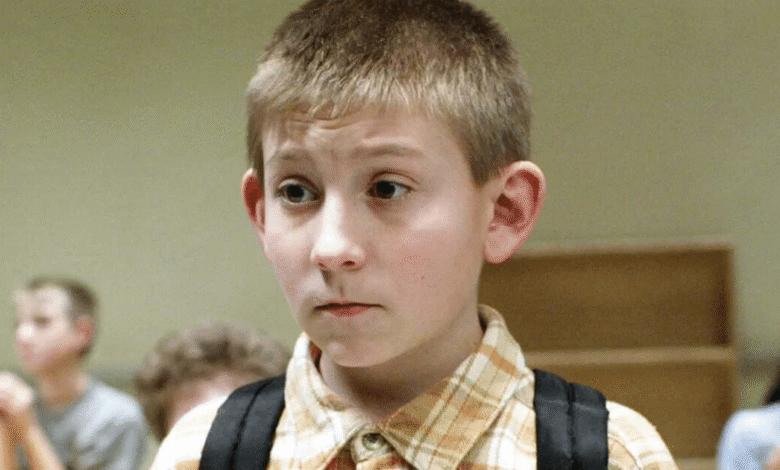 Erik Per Sullivan rechazó una fortuna para regresar a Malcom De mal en peor