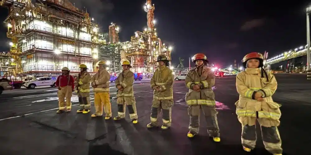 Federación y estado en constante comunicación por incendio de refinería