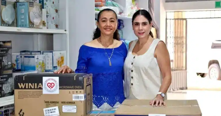 Fortalecen tómbola del DIF con donativo del Voluntariado del TSJ