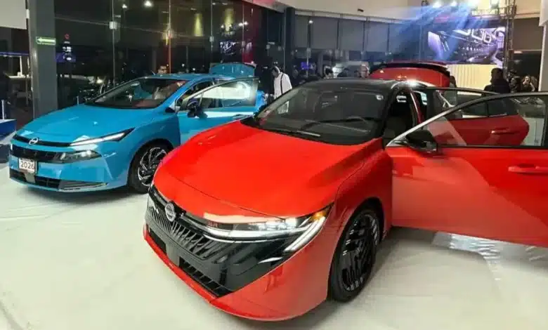 La Noche de los Sedanes Nissan