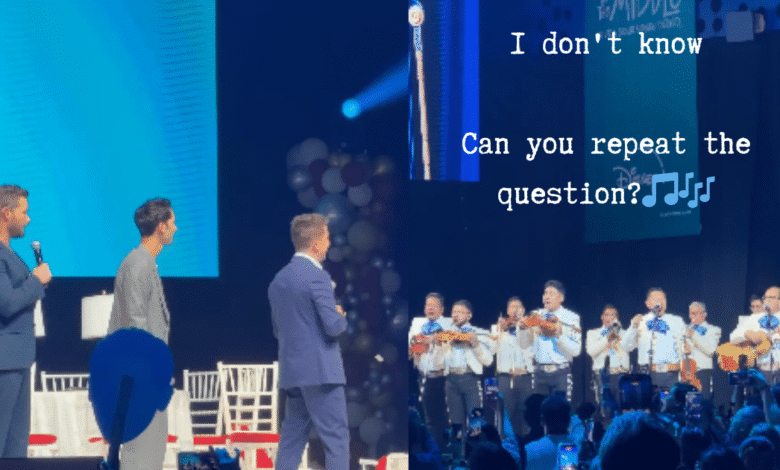 Malcolm, Reese y Francis reaccionan a la intro de Malcolm el de en medio en versión mariachi durante evento en México