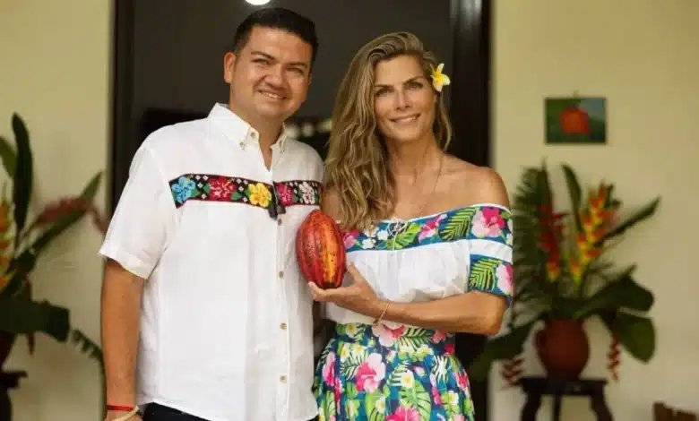 Monserrat Oliver se enamora del cacao y la Magia de Comalcalco