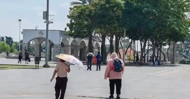 Por calor extremo y riesgo de incendio, se prenden los semáforos en Tabasco