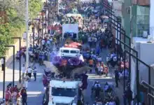 Recomiendan extremar precauciones ante el calor extremo en el desfile de carros alegóricos