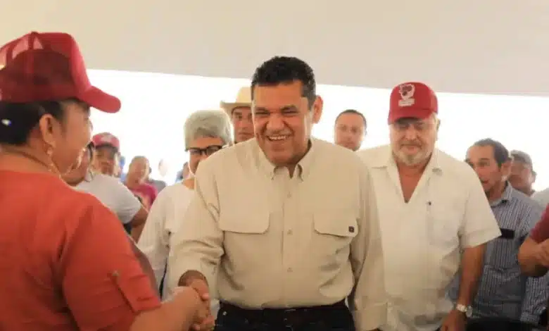 Javier May anuncia salida de hasta 12 colaboradores (Foto de cortesía)