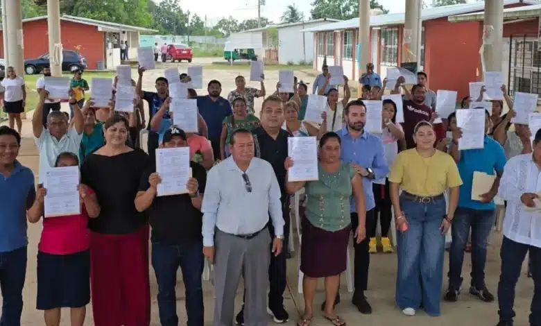 entregan 47 títulos de propiedad en macuspana