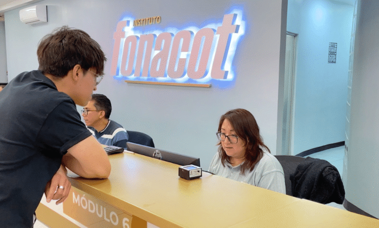 Fonacot, 52 años de apoyo financiero para las y los trabajadores formales de México