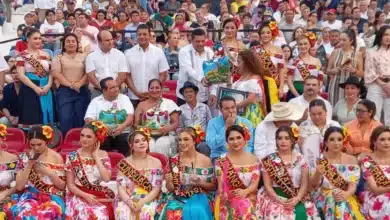 honor a quienes dan vida al arte