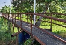 Puentes tubulares en Medellín y Pigua cumplen una década en el olvido