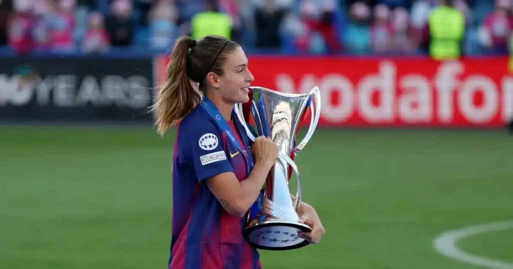 alexia putellas deja al barcelona luego de 14 años (1)
