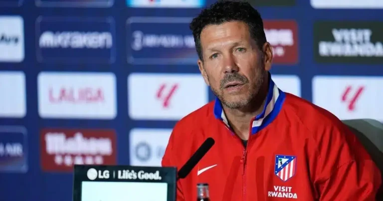 Diego Simeone lanza mensaje sobre posible salida de Julián Álvarez