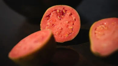 guayaba rosa la fruta mexicana dulce, aromática y rica en vitamina c