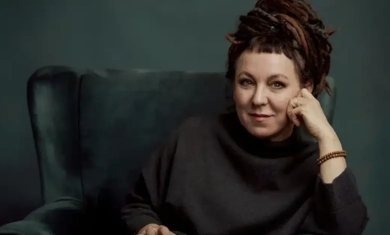 olga tokarczuk desata polémica por el uso de la ia en su literatura