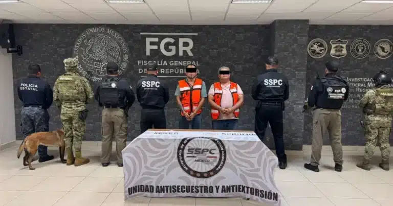 Aseguran 254 kilos de presunta cocaína en tractocamión y detienen a dos personas