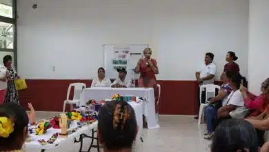 Cárdenas enciende los telares de la tradición textil